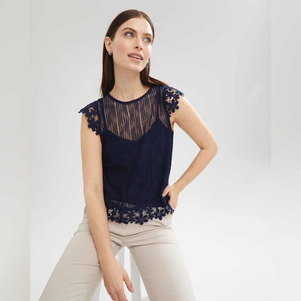 RW&CO. Blouse + Lace/Flowers XS